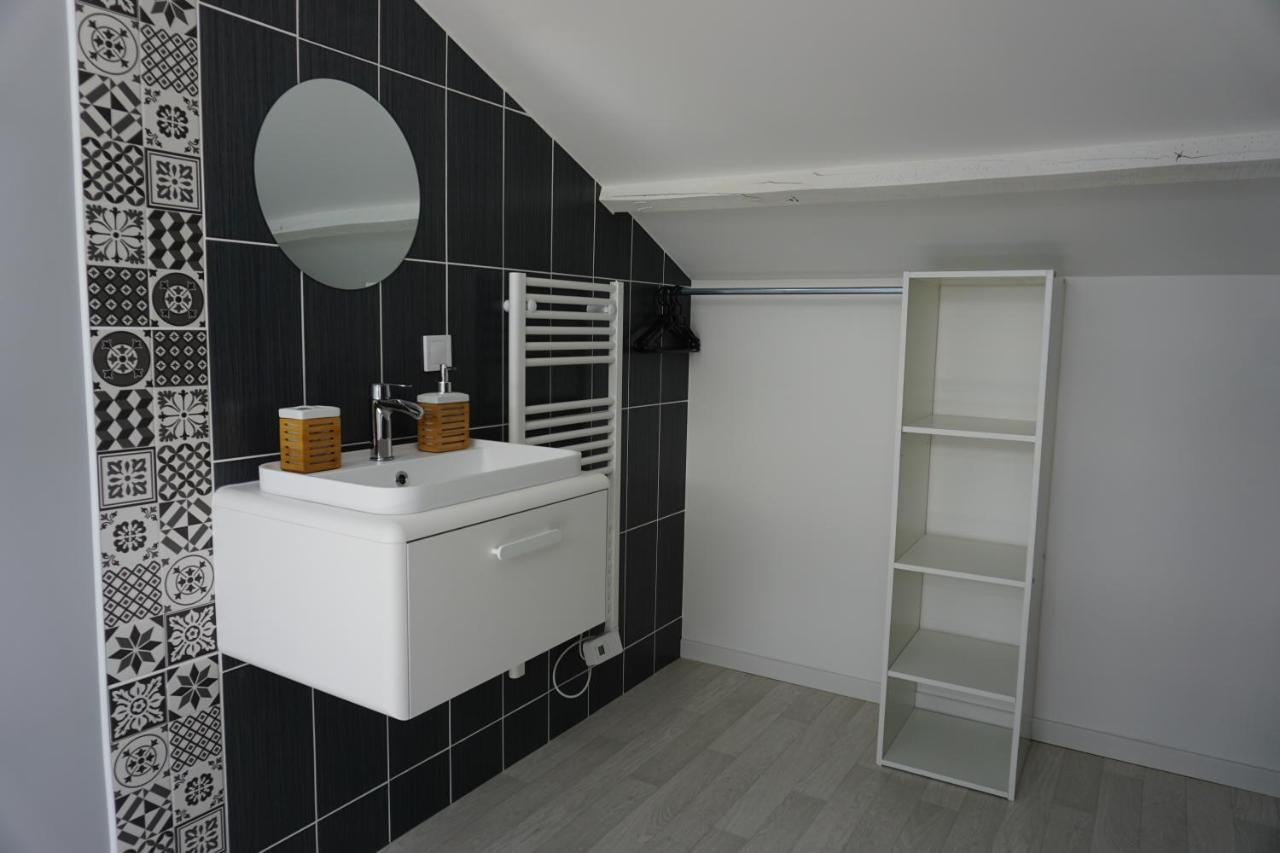Appart Cosy 4 Personnes Avec Terrasse La Roche-sur-Yon Exterior photo